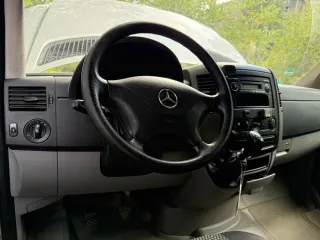 Mercedes-Benz Sprinter 2009