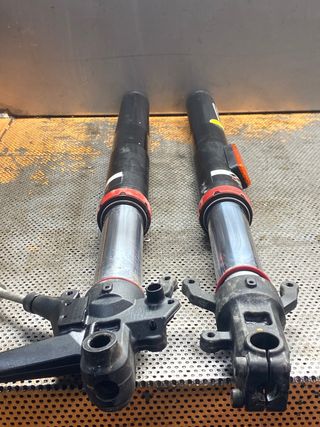 Horquillas Husqvarna 401 2019