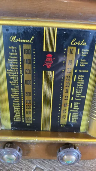 Radio Antigua KLARMAX P-511 Vintage Años 50