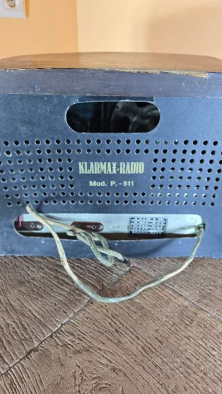Radio Antigua KLARMAX P-511 Vintage Años 50