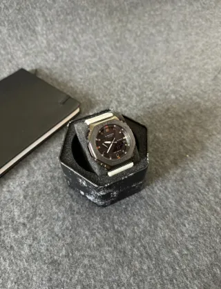 Reloj Casio MOD de acero con dial negro
