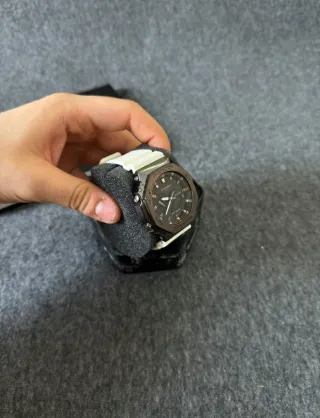 Reloj Casio MOD de acero con dial negro