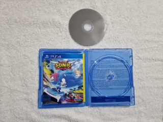 Team Sonic Racing PS4