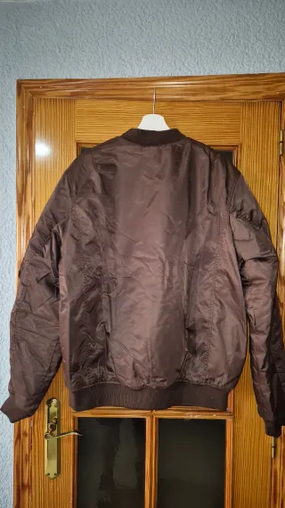 Chaqueta bomber marrón