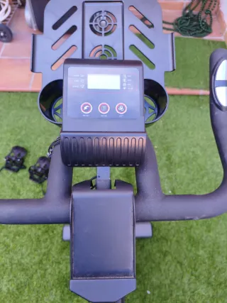 Bicicleta Spinning Fit Fiu BESP-200. Muy poco uso.