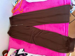 Pantalón de chándal marrón
