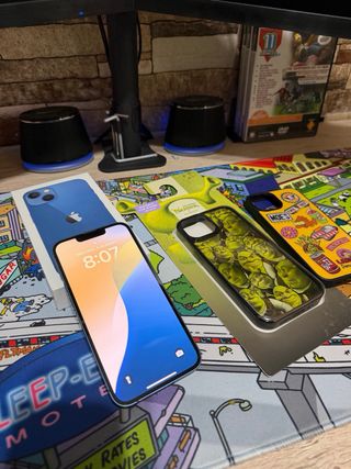 iPhone 13 Azul (LEER)