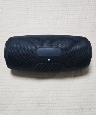 Altavoz Bluetooth (NO ES JBL)