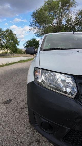 Dacia Sandero 2013