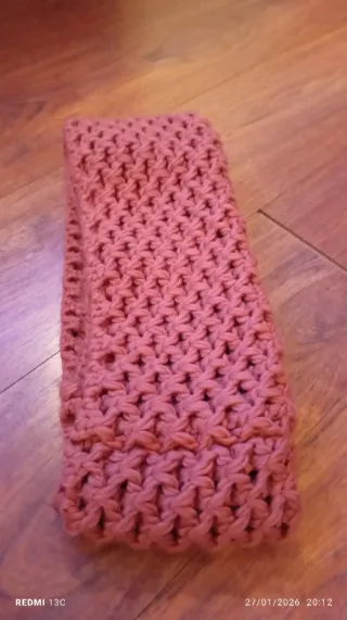 Cachecol de malha rosa