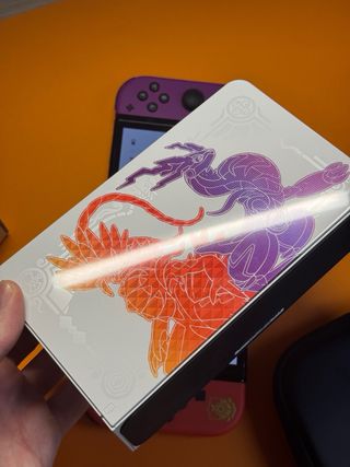 Nintendo Switch OLED Edición Pokémon + Juegos