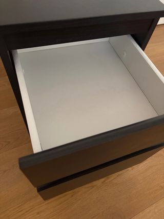 Mesita de noche IKEA madera