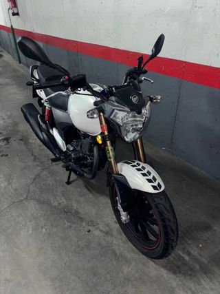 Moto Keeway RKV 125 cc