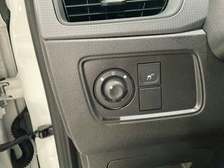 Express Confort 1.5 Blue dCi 55 kW (75 cv)