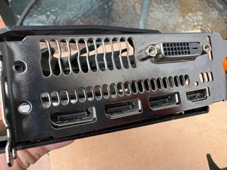 Tarjeta Gráfica AMD RX 580 8GB Yeston