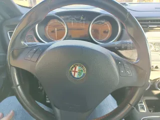 Alfa Romeo Giulietta 2011