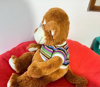 Peluche scimmia con maglietta .Come nuovo