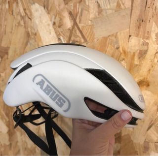 Casco Abus Gamechanger 2.0 Polar White