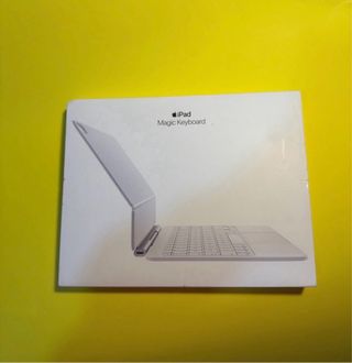Magic Keyboard iPad Air 11