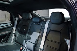 Porsche Cayenne Coupe EHybrid Platinum Edition2023