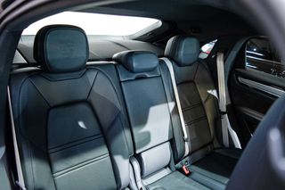 Porsche Cayenne Coupe EHybrid Platinum Edition2023