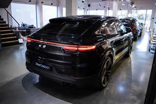 Porsche Cayenne Coupe EHybrid Platinum Edition2023