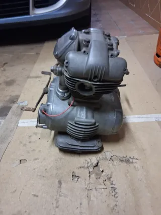 Motor Ducati 160 Sport