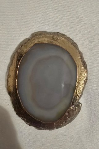 Agata con bordo dorato