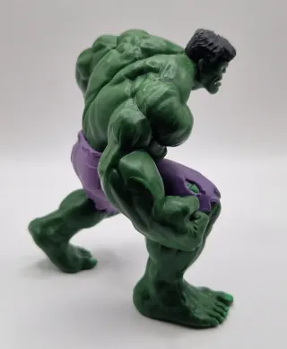 Action Figure Disney Marvel "Incredible Hulk"
