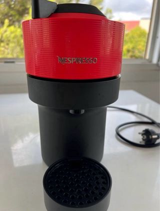 Cafetera Nespresso Krups Roja