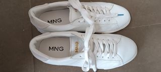 Zapatillas Mango Blancas y Doradas