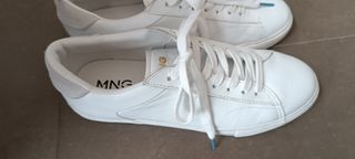 Zapatillas Mango Blancas y Doradas