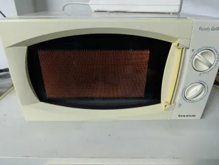 Microondas Taurus Ready Grill Blanco