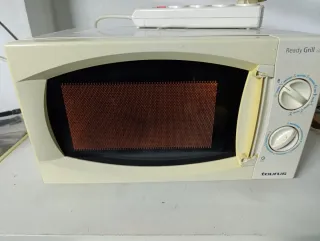 Microondas Taurus Ready Grill Blanco