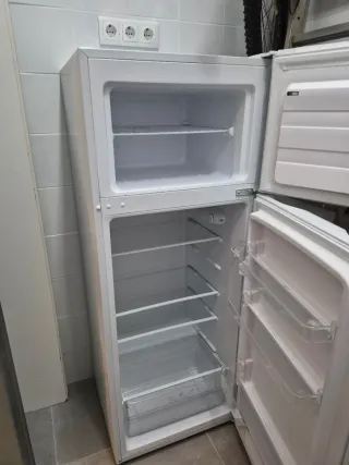 Frigorífico blanco