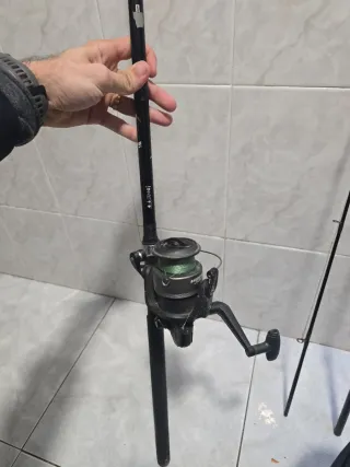 Caña Caperlan Essential Feeder 300