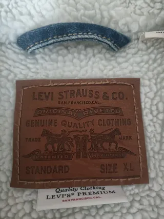 Chaqueta Levi's vaquera forrada