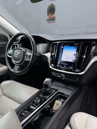 Volvo V60 INSCRIPTION AUTOMATICO