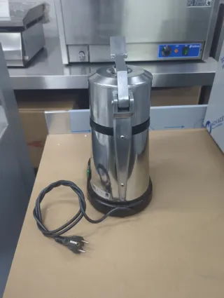 Exprimidor de zumo profesional