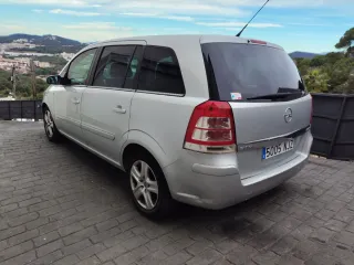Opel Zafira 2010