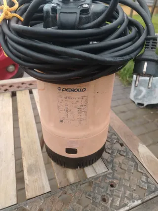 Bomba de agua sumergible Pedrollo