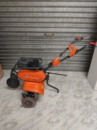 Motoazada Husqvarna TF 230 motocultor tractor