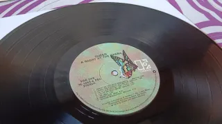 Queen - A Night At The Opera Vinilo USA
