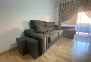 Armario blanco de madera