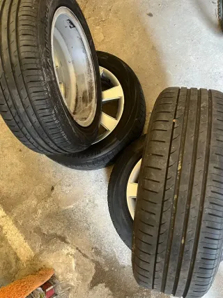4 Llantas Seat 205/50/16 con Gomas