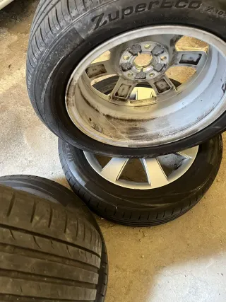 4 Llantas Seat 205/50/16 con Gomas