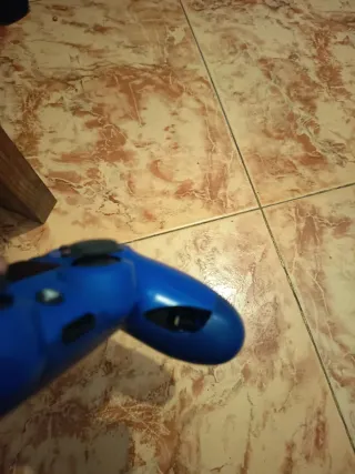 Mando PS4 Azul y Mando PS4 GOD of WAR