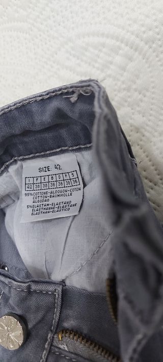 Jeans vita bassa MBJ grigio chiaro