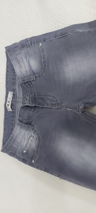 Jeans vita bassa MBJ grigio chiaro