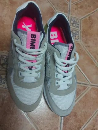 Zapatillas Bimba y Lola Beige y Rosa